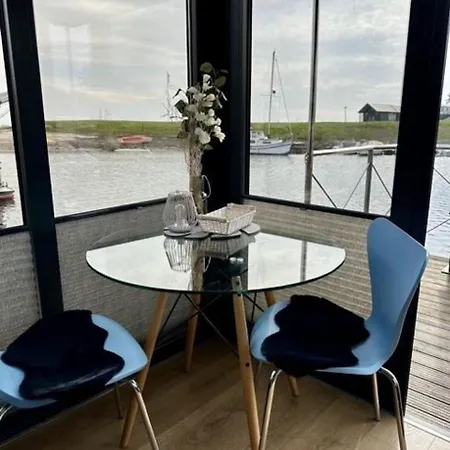 פארק נופש Houseboats Rhederlaagse Meren Lathum