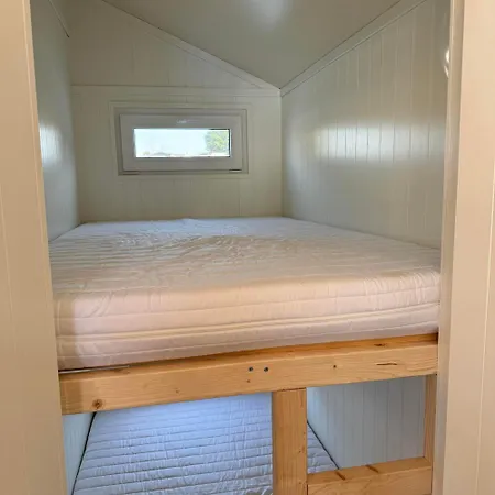Houseboats Rhederlaagse Meren פארק נופש Lathum